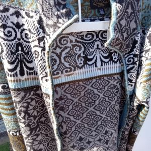 Icelandic Sweater Zip up Sweater